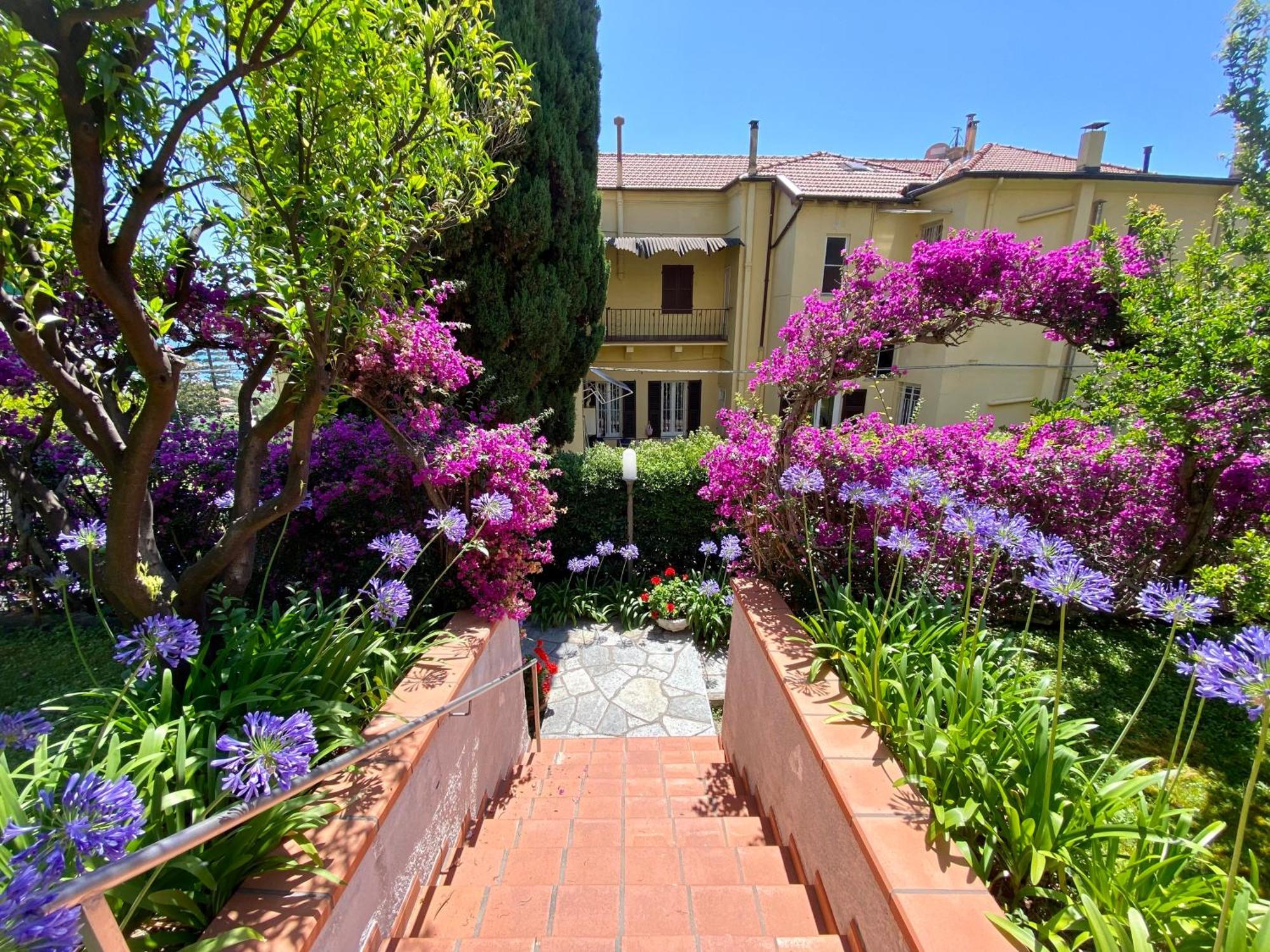 Bouganville Apartment Sanremo Exterior foto